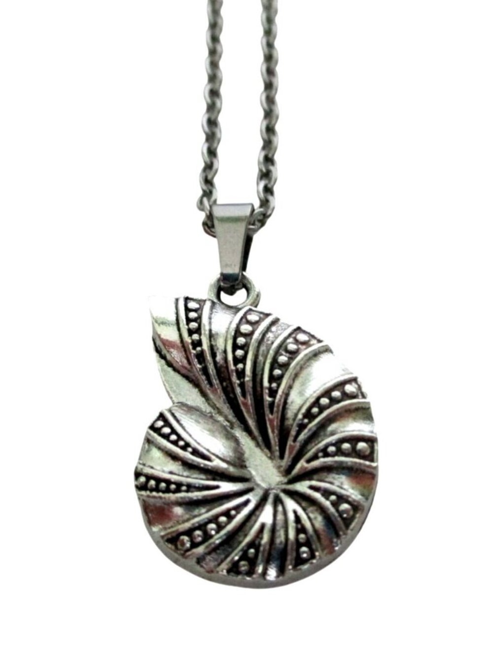 New Nautilus Shell Pendant Necklace on 18" Stainless Chain Unisex Surfer Jewelry